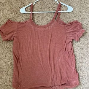 Tshirt with off the shoulder style